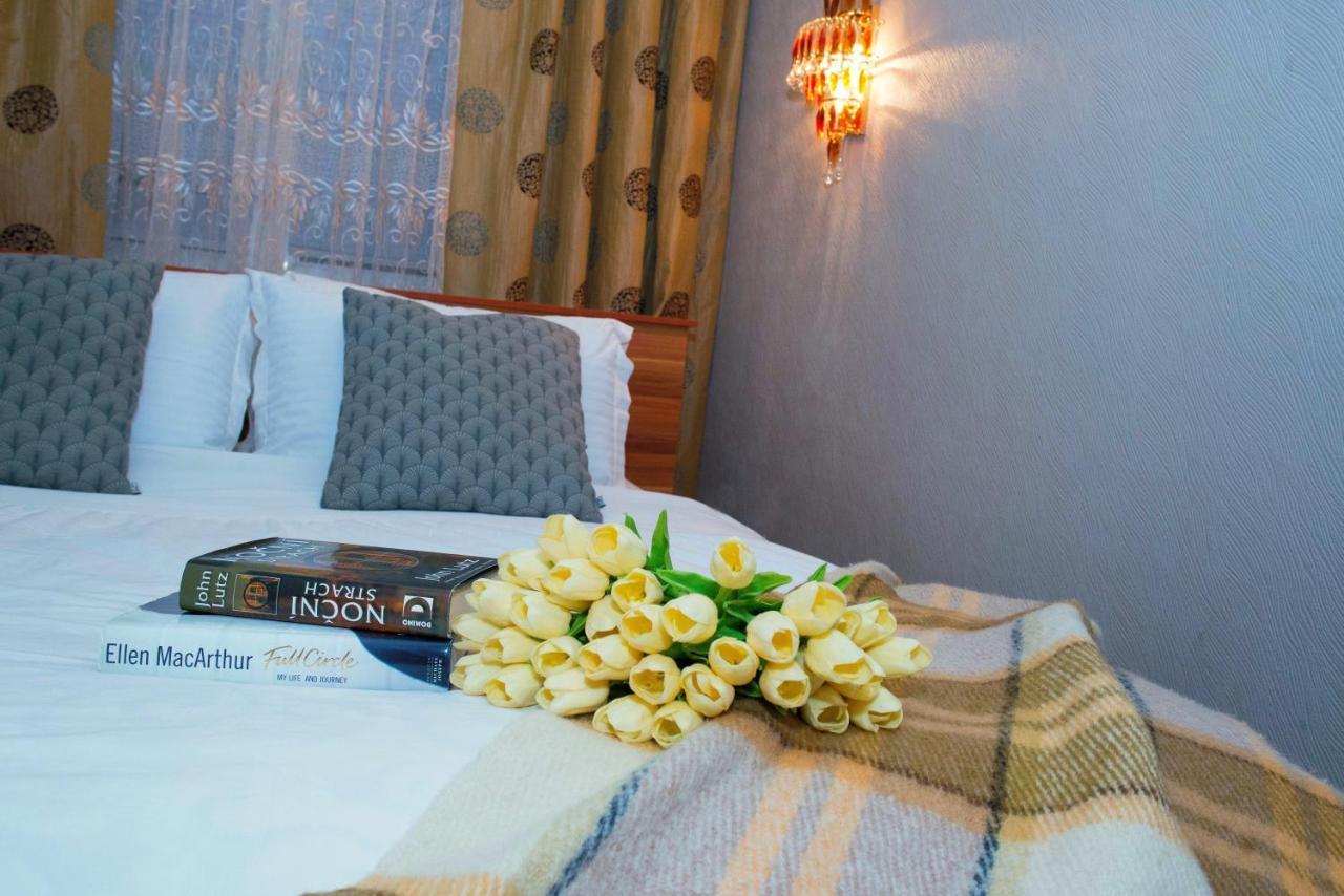 Topilche Apartment Ternopil Buitenkant foto